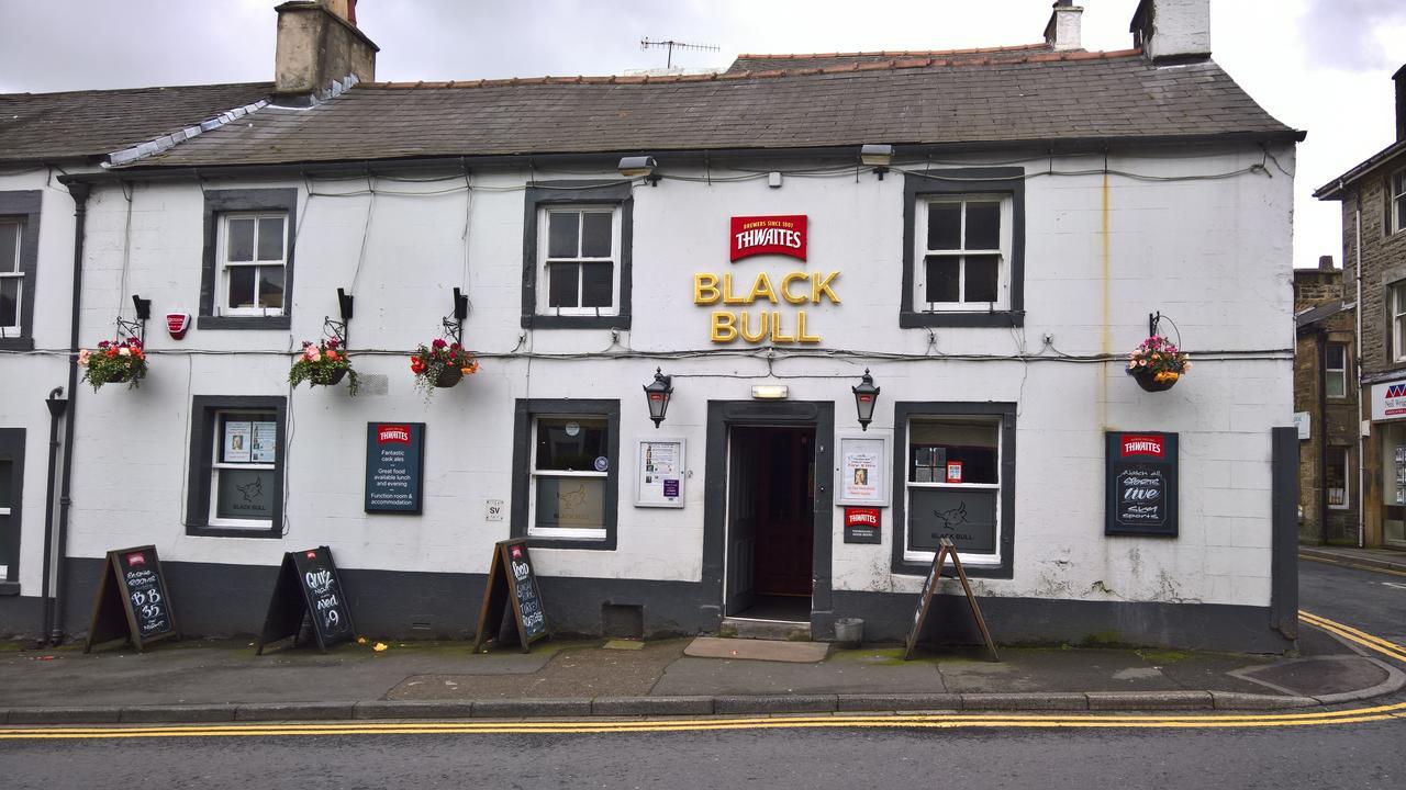 Black Bull Hotel แลงคาสเตอร์ ภายนอก รูปภาพ